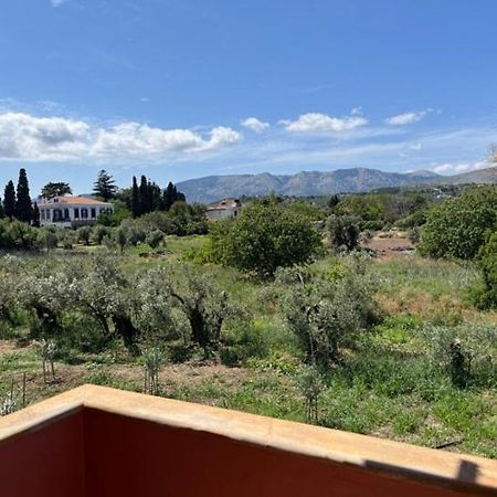Kampos Apartment Chios Town Buitenkant foto