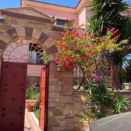 Kampos Apartment Chios Town Buitenkant foto