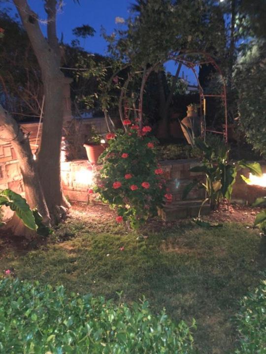 Kampos Apartment Chios Town Buitenkant foto